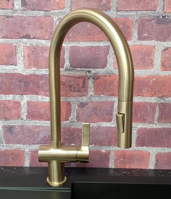 Mayhill Brushed Brass Single Lever Pull Out Kitchen Tap - Tailored 2 Mayhill Brushed Brass Single Lever Pull Out Kitchen Tap - Tailored - Image 2