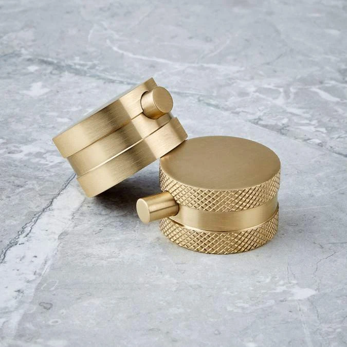 Scudo Core Brushed Brass Twin Head Rigid Riser Shower Kit 2 Scudo Core Brushed Brass Twin Head Rigid Riser Shower Kit - Image 2