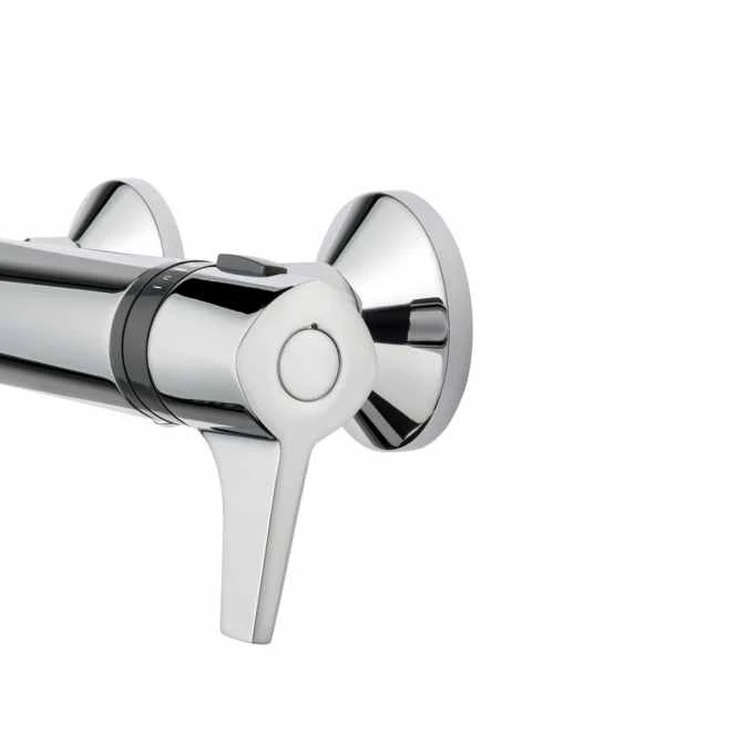 Triton Exe Lever Bar Mixer Shower - Low Pressure 2 Triton Exe Lever Bar Mixer Shower - Low Pressure - Image 2